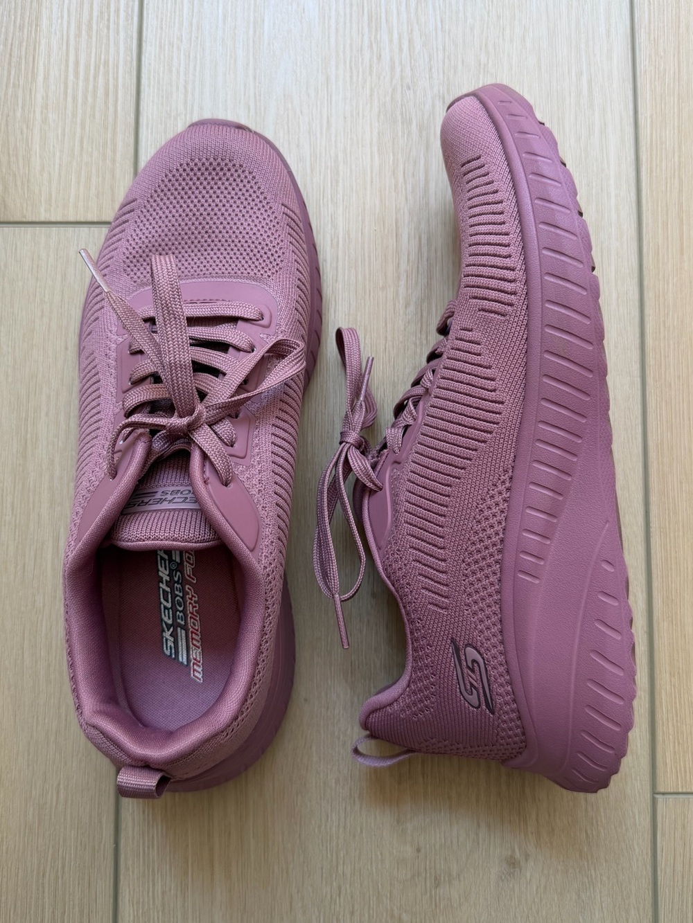 Women’s Sketchers Bobs Squad Chaos Shoes size 8.5